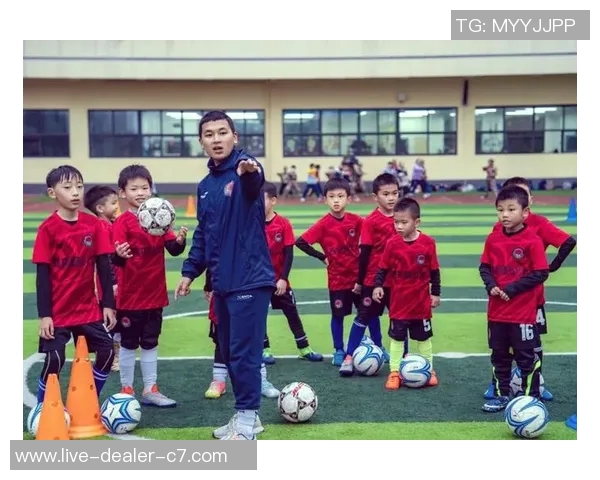 提升足球技能的个人训练计划与实用技巧分享